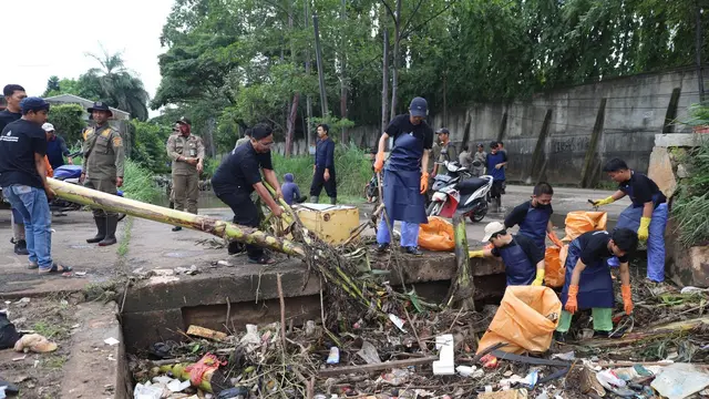 Mengantisipasi Titik Banjir Semakin makin tambah meluas, Pemerintah kota Tangerang Normalisasi Saluran Kali