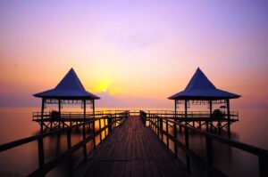 TOP 10 Pantai Paling Horor di Jawa, Menjadi Tempat Minta Tumbal Lho Guys!